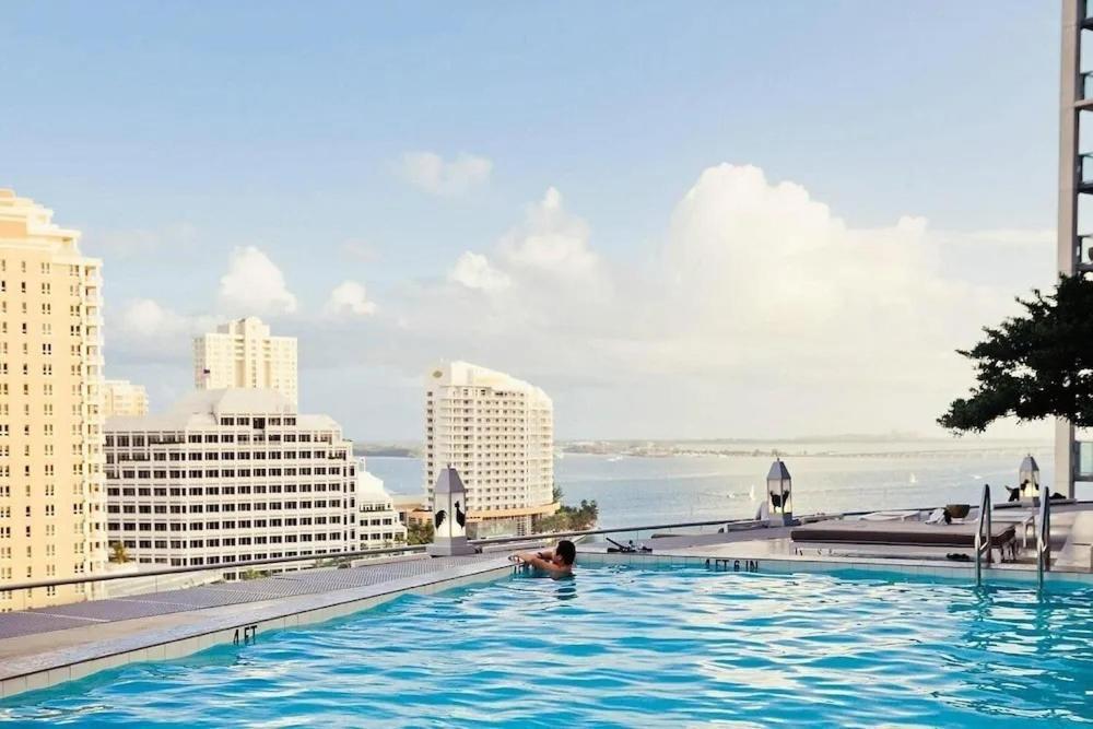 W Hotel Luxury High Rise Miami Esterno foto